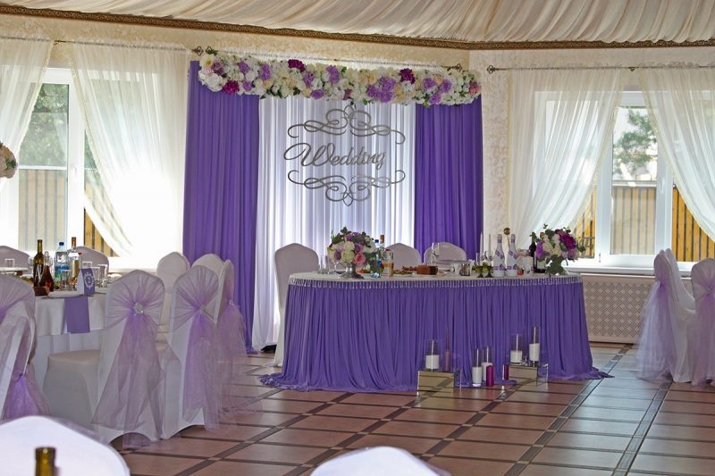 Украшение зала на свадьбу, оформление выездной регистрации. Стол молодоженов, арка для регистрации, столик для росписи, свадебная флористика